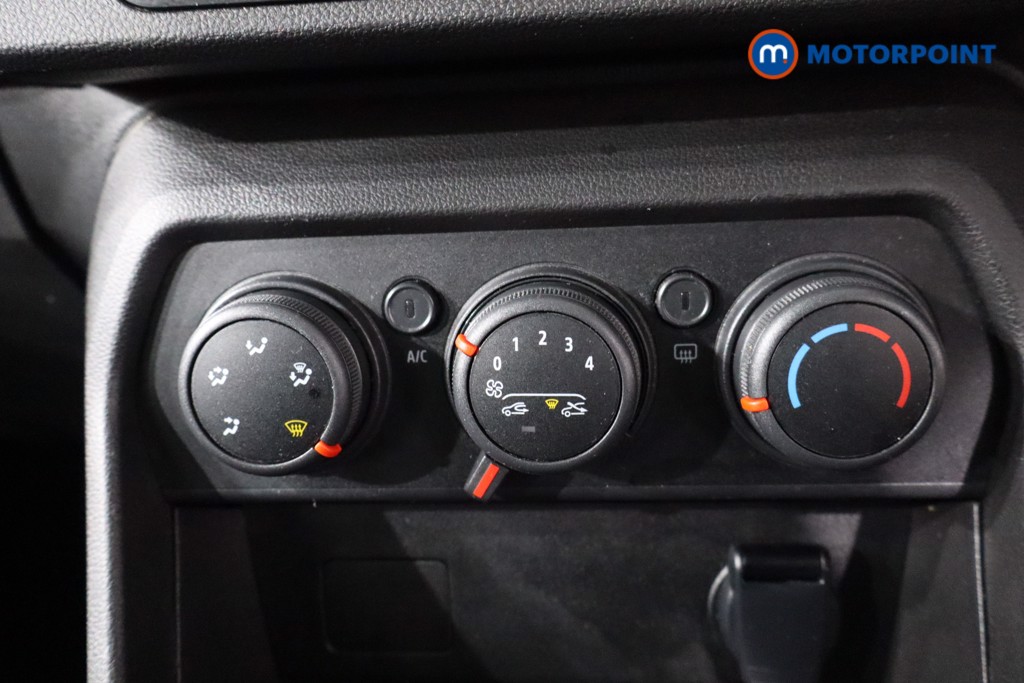 Used Dacia Sandero 2023 for sale - 76340878: Photo 22