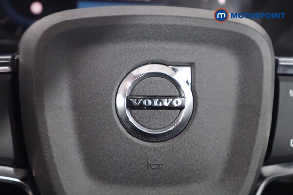 Used Volvo XC40 2024 for sale - 76209701: Photo 27