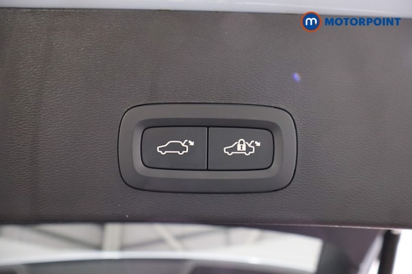 Used Volvo XC40 2024 for sale - 76209701: Photo 46