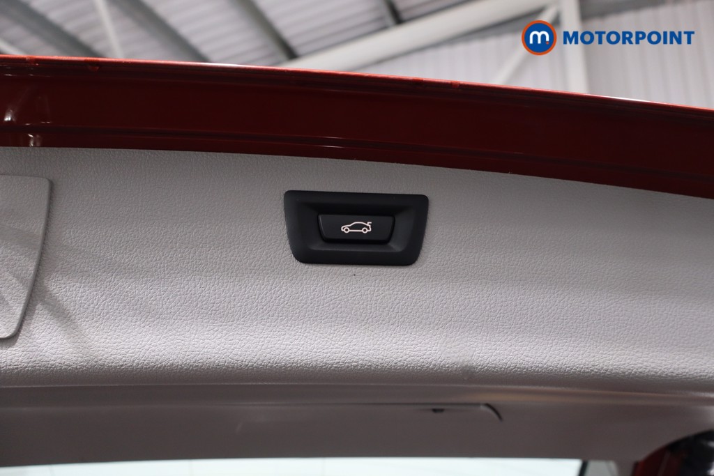 Used BMW 3 Series 2018 for sale - 76946195: Photo 42