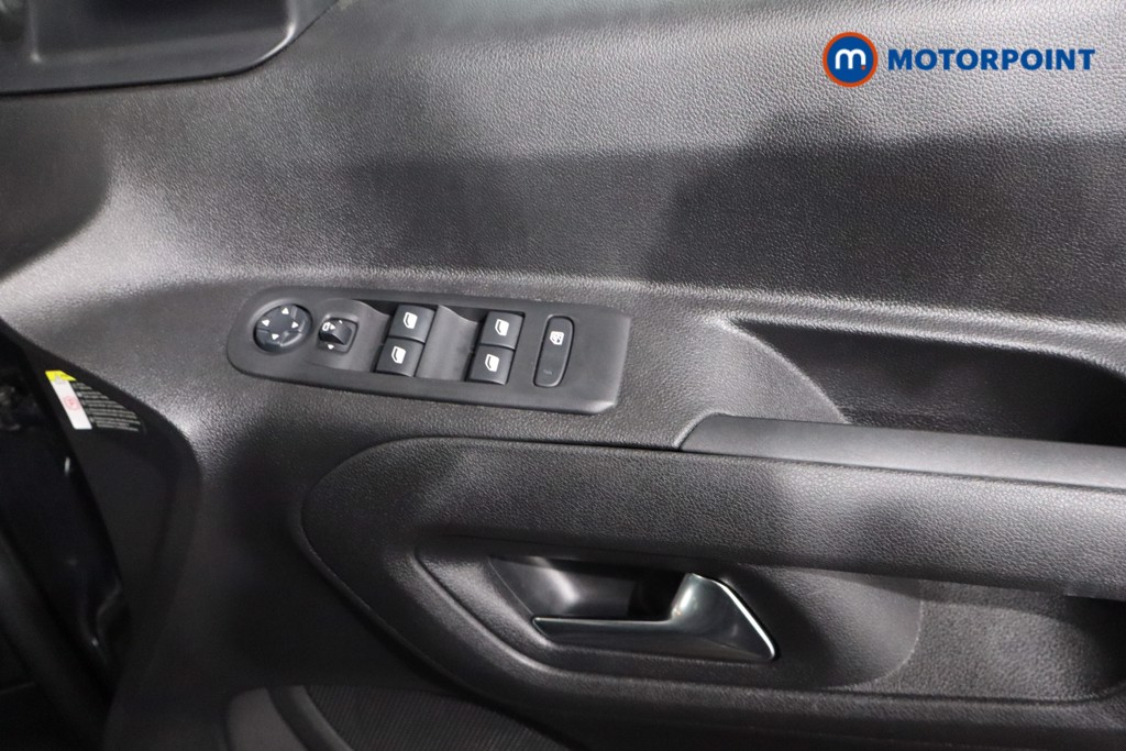 Used Vauxhall Combo Life 2021 for sale - 76723154: Photo 20