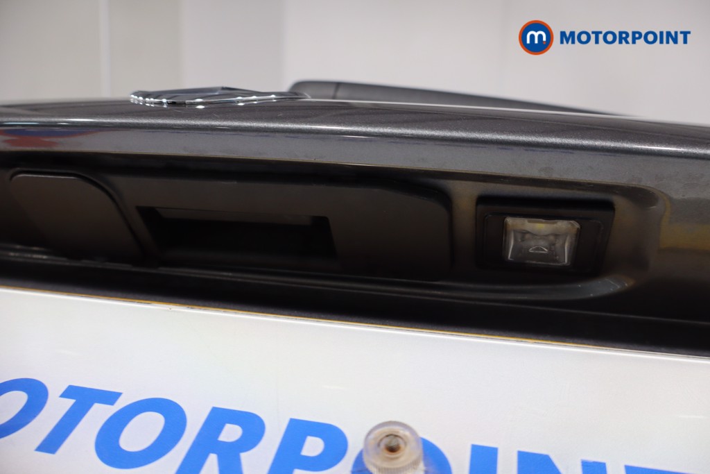 Used Mercedes-Benz A-Class 2022 for sale - 76653582: Photo 41