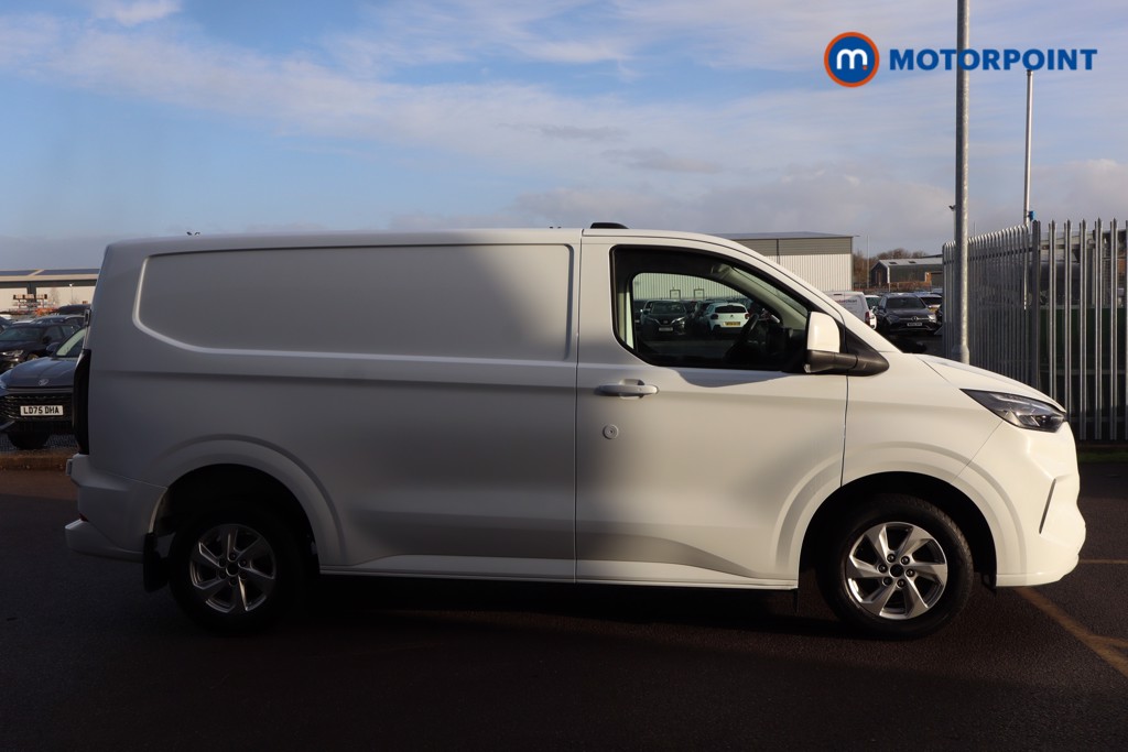 Used Ford Transit Custom 2024 for sale - 78089417: Photo 2