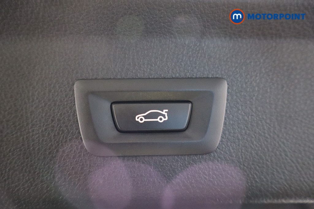 Used BMW 3 Series 2017 for sale - 76664926: Photo 25