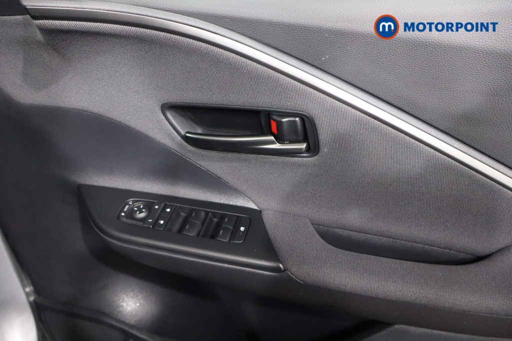 Used Toyota C-HR 2024 for sale - 76402827: Photo 30