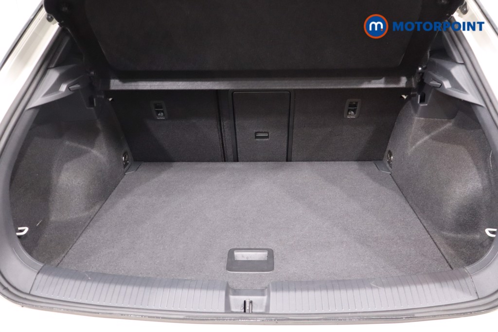 Used Volkswagen T-Roc 2024 for sale - 77946534: Photo 52