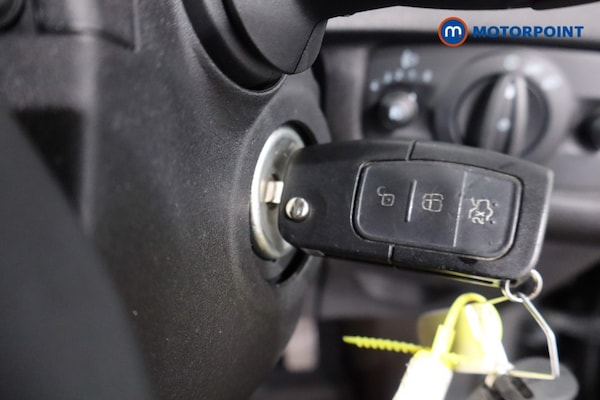 Used Ford Fiesta 2017 for sale - 76181681: Photo 21
