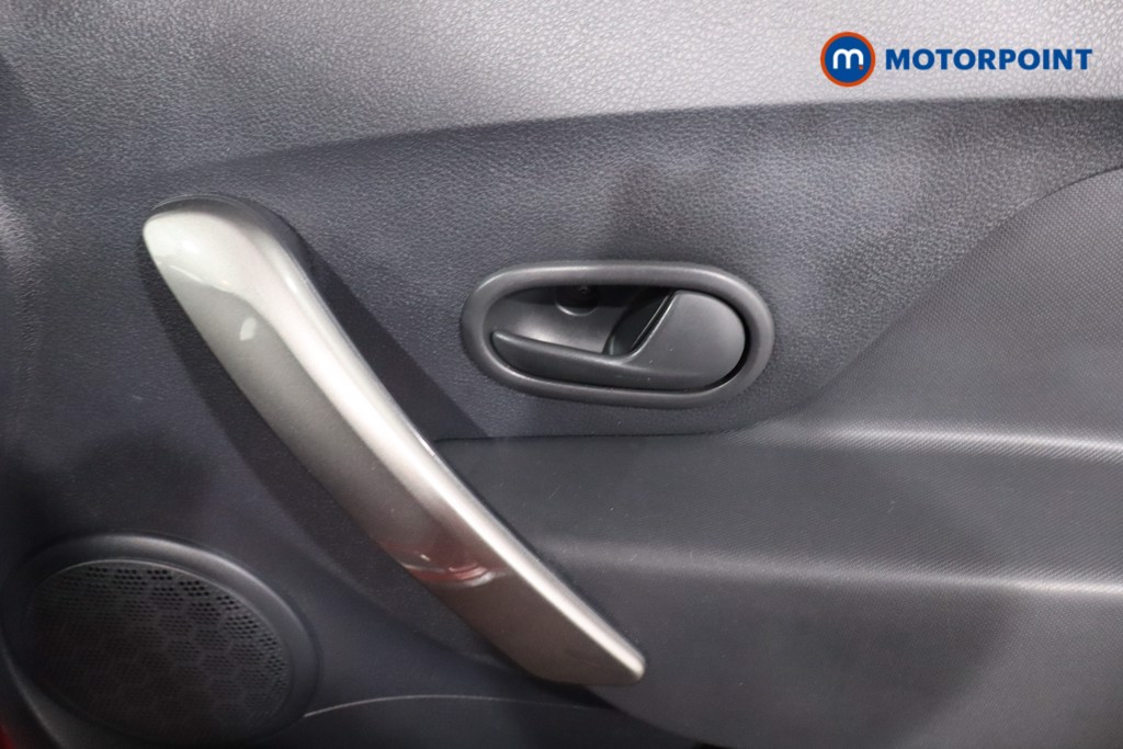 Used Dacia Sandero Stepway 2016 for sale - 76449936: Photo 29