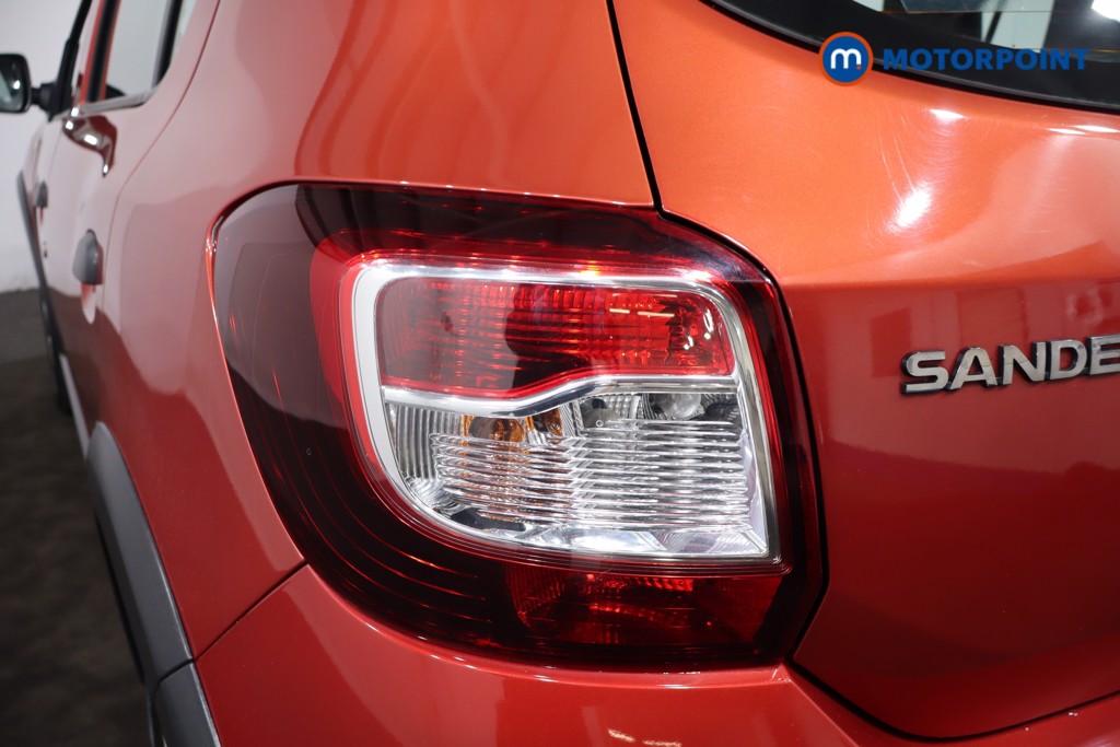 Used Dacia Sandero Stepway 2016 for sale - 76449936: Photo 39