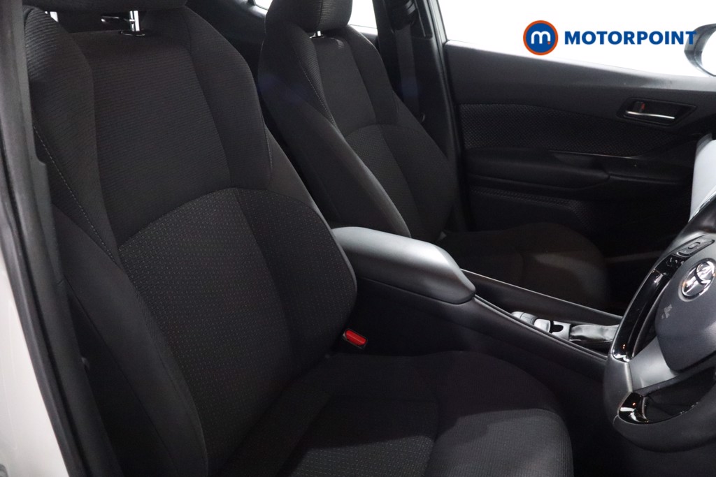 Used Toyota C-HR 2019 for sale - 77904095: Photo 32