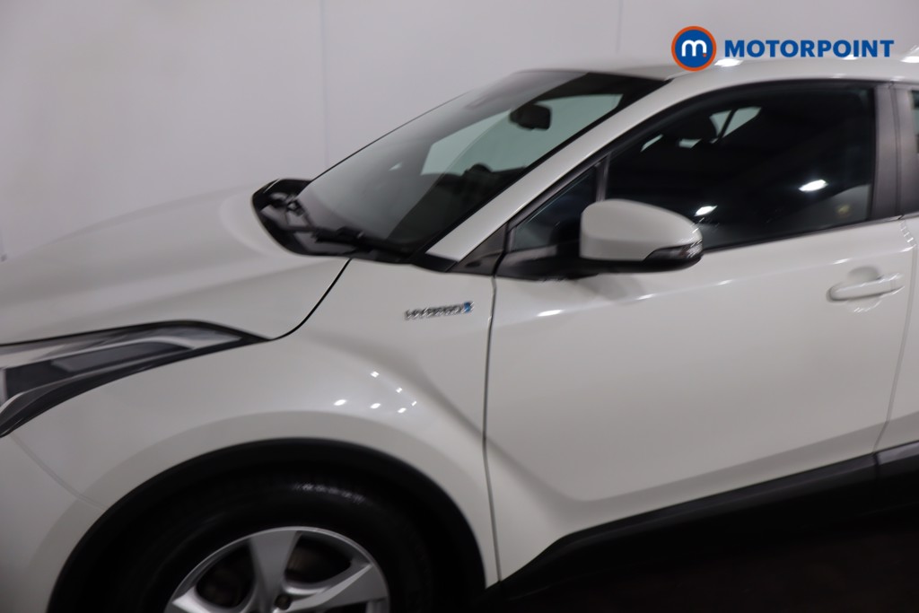Used Toyota C-HR 2019 for sale - 77904095: Photo 37