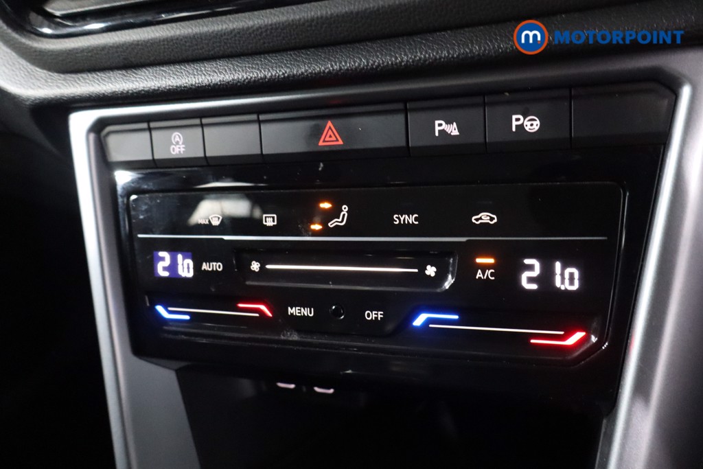 Used Volkswagen T-Roc 2022 for sale - 77450660: Photo 26