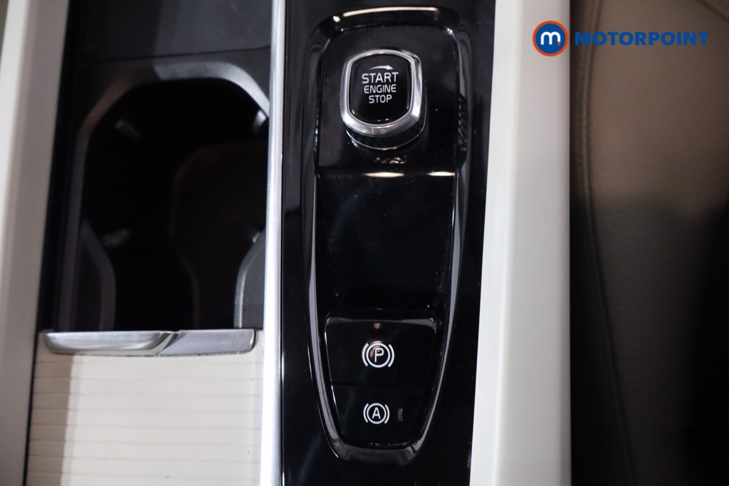 Used Volvo XC60 2021 for sale - 76402794: Photo 21