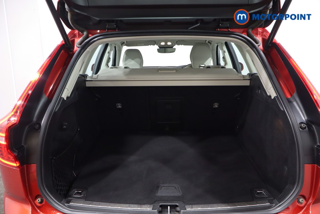 Used Volvo XC60 2021 for sale - 76402794: Photo 48