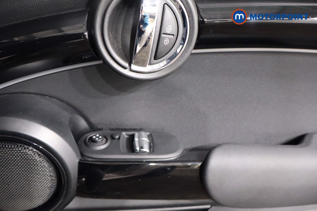 Used MINI Hatch 2021 for sale - 76333018: Photo 32