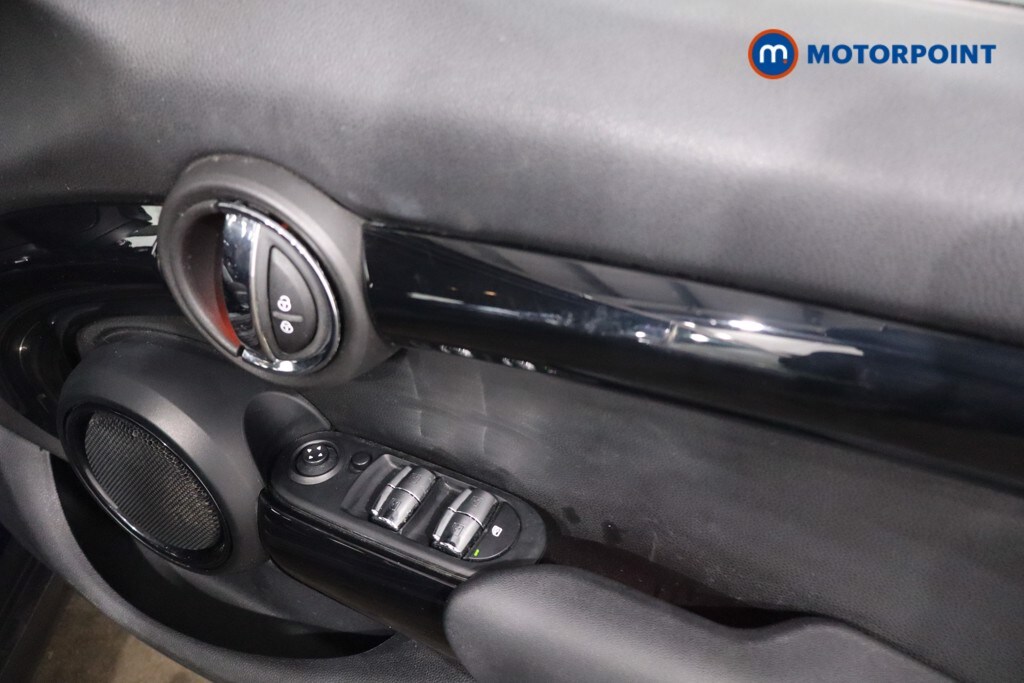 Used MINI Hatch 2018 for sale - 77932228: Photo 32