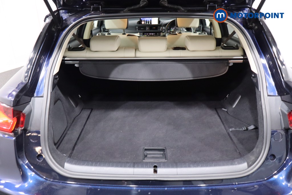 Used Lexus CT 2018 for sale - 76908978: Photo 45