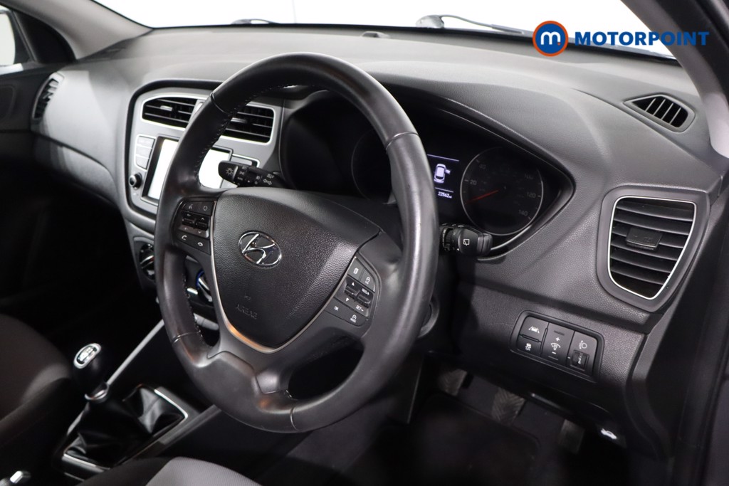 Used Hyundai i20 2020 for sale - 76412986: Photo 30