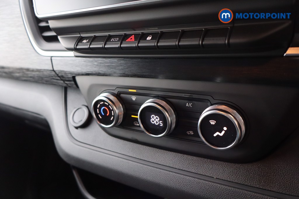 Used Renault Trafic 2025 for sale - 77147426: Photo 28