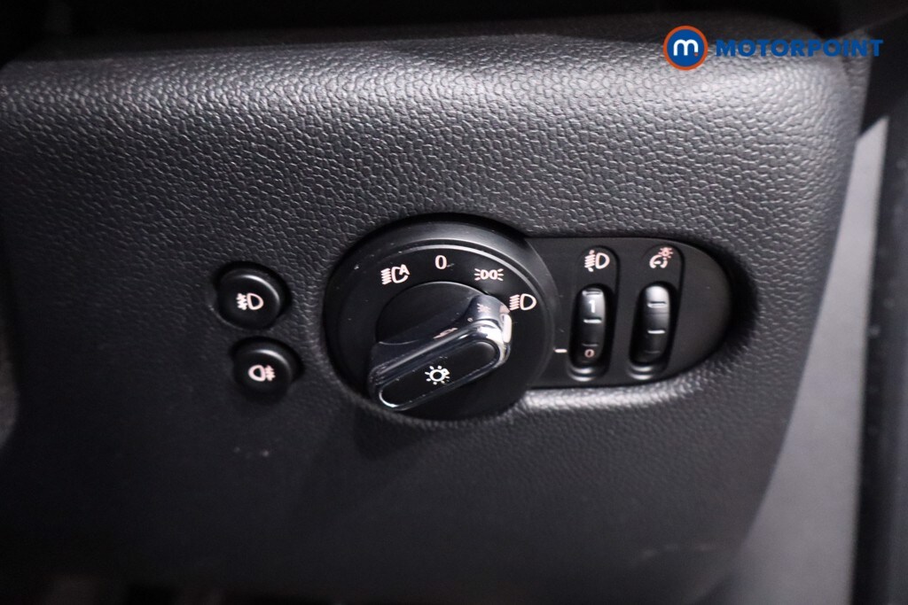 Used MINI Hatch 2019 for sale - 78153348: Photo 25