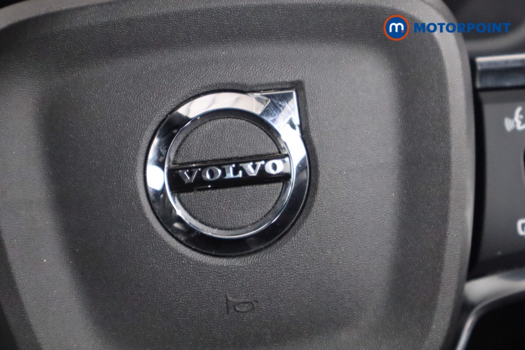 Used Volvo XC40 2020 for sale - 77048199: Photo 25