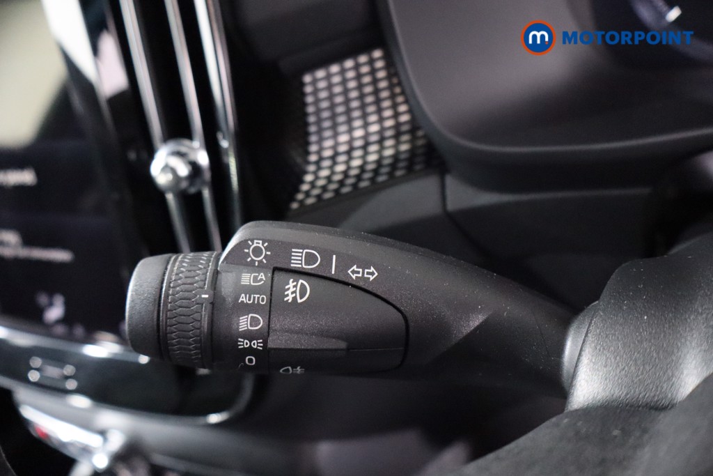 Used Volvo XC40 2020 for sale - 77048199: Photo 27