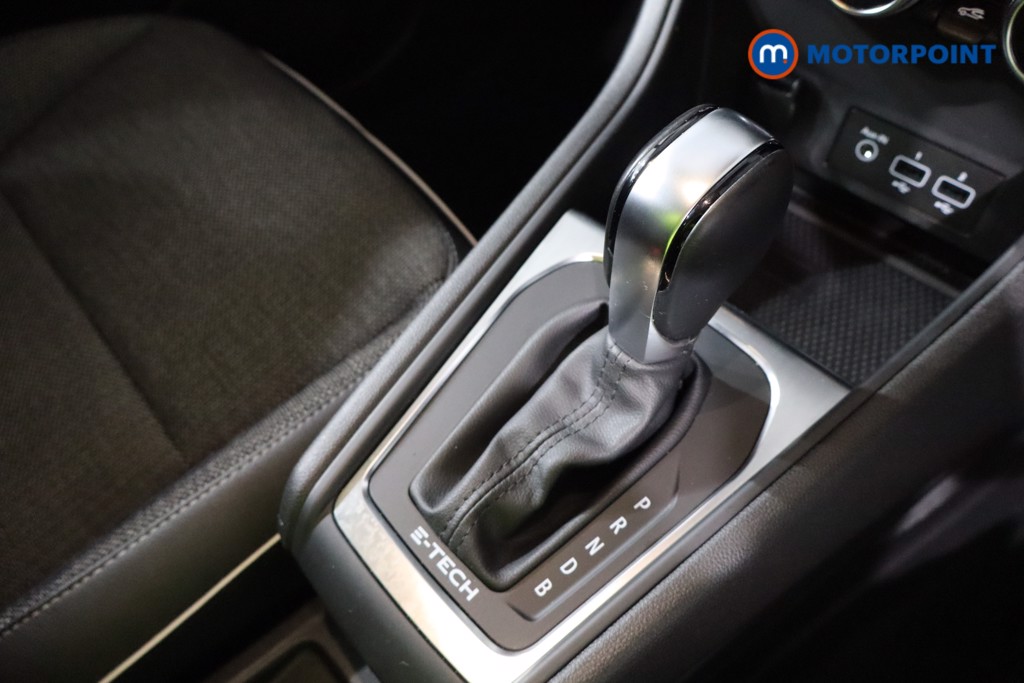 Used Renault Captur 2022 for sale - 77639768: Photo 23