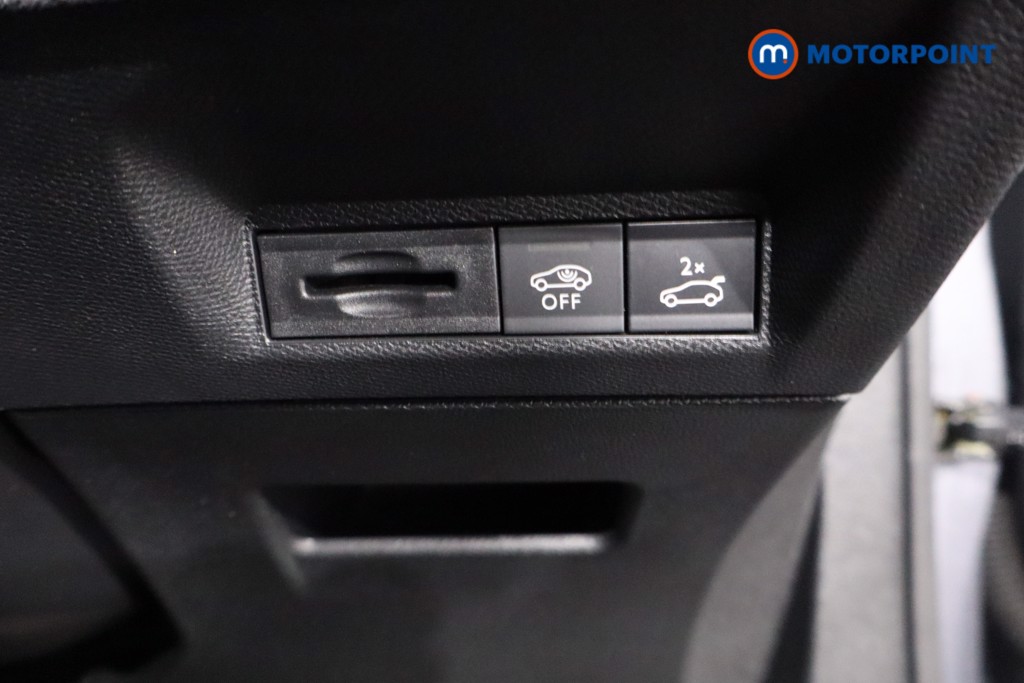 Used Peugeot 5008 2025 for sale - 77904100: Photo 29