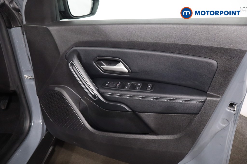 Used Dacia Duster 2024 for sale - 77364748: Photo 32