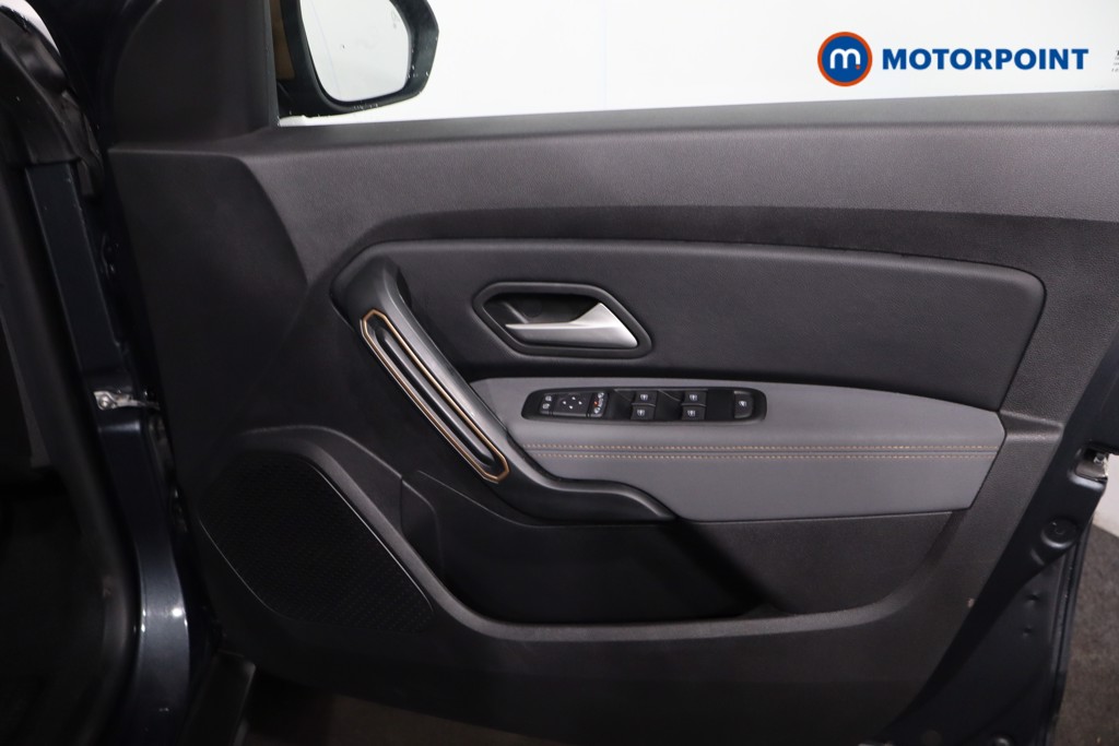 Used Dacia Duster 2024 for sale - 77324112: Photo 32