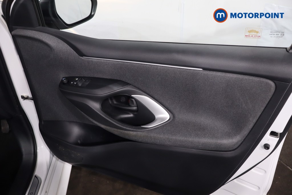 Used Toyota Yaris 2022 for sale - 78043127: Photo 33