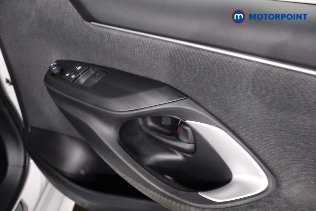 Used Toyota Yaris 2022 for sale - 78043127: Photo 34