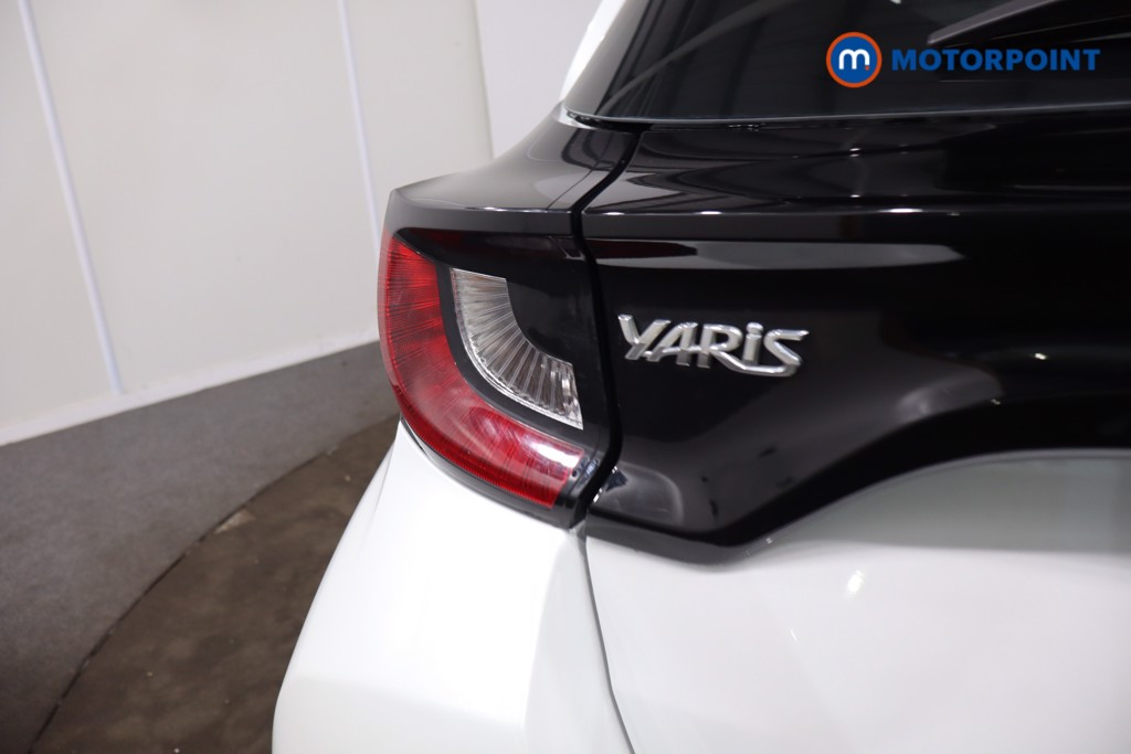 Used Toyota Yaris 2022 for sale - 78043127: Photo 44