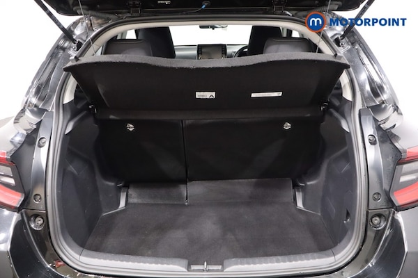Used Toyota Yaris 2022 for sale - 76252844: Photo 47