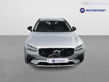 Used Volvo V90 2023 for sale - 75993438: Photo 2