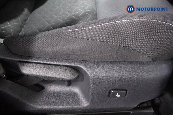 Used Toyota Corolla 2022 for sale - 76330255: Photo 30
