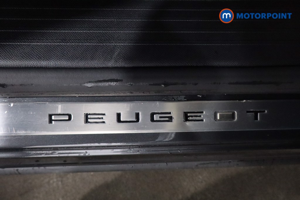 Used Peugeot 5008 2025 for sale - 77604299: Photo 30