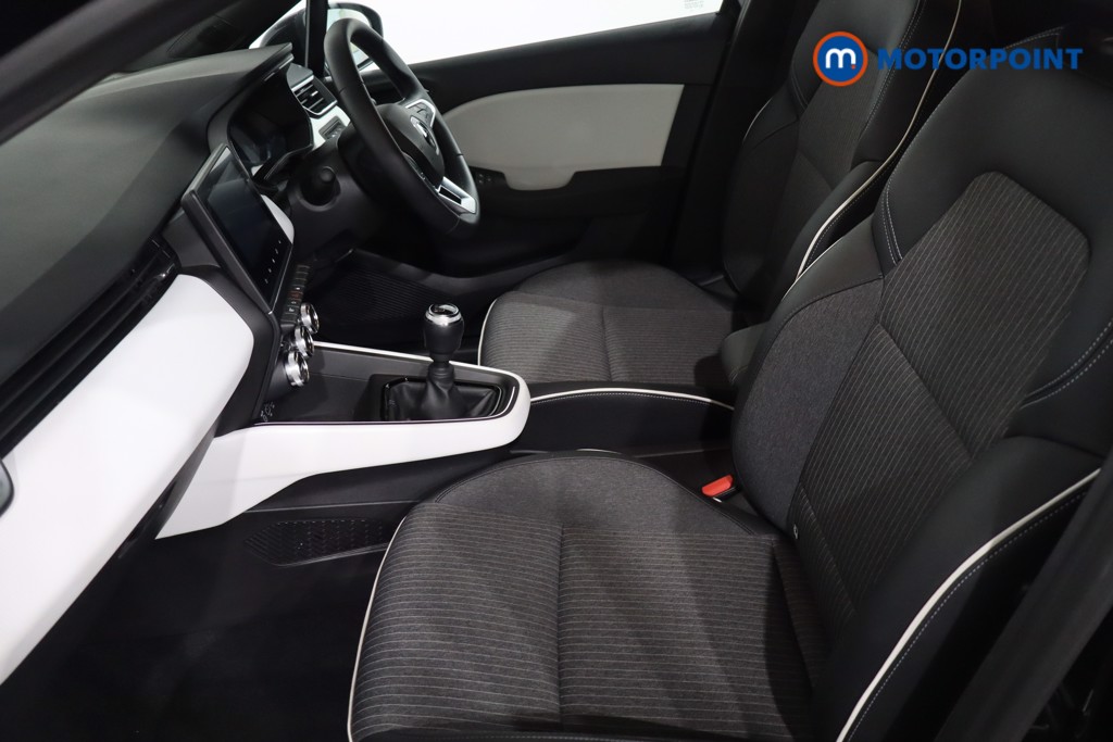 Used Renault Clio 2023 for sale - 76933985: Photo 12