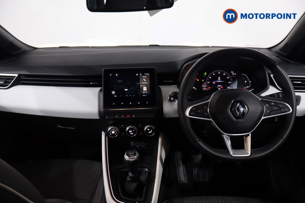 Used Renault Clio 2023 for sale - 76933985: Photo 9