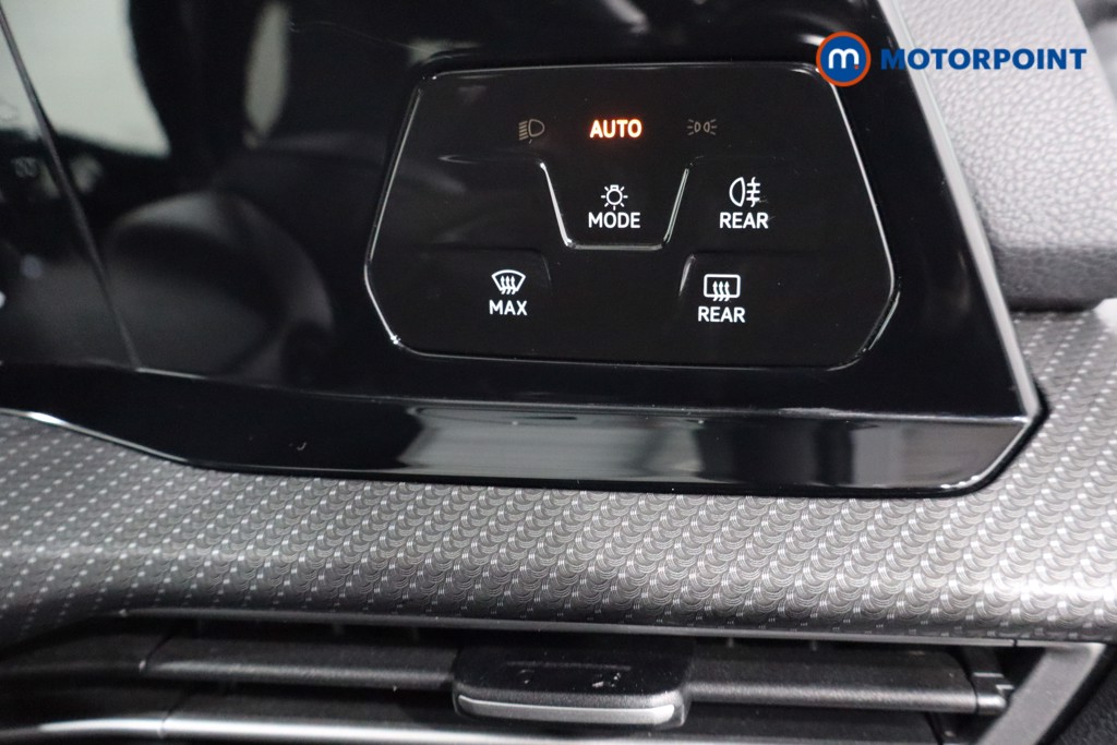 Used Volkswagen Golf 2021 for sale - 76641363: Photo 16