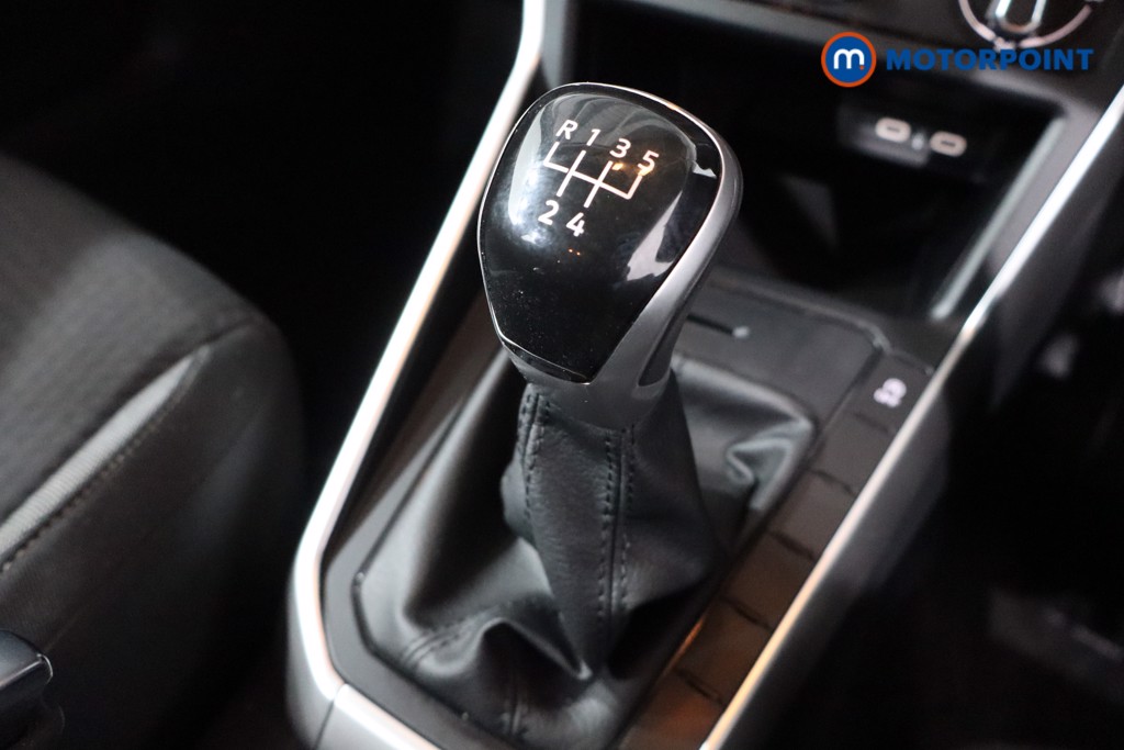 Used Volkswagen Polo 2024 for sale - 76612105: Photo 13