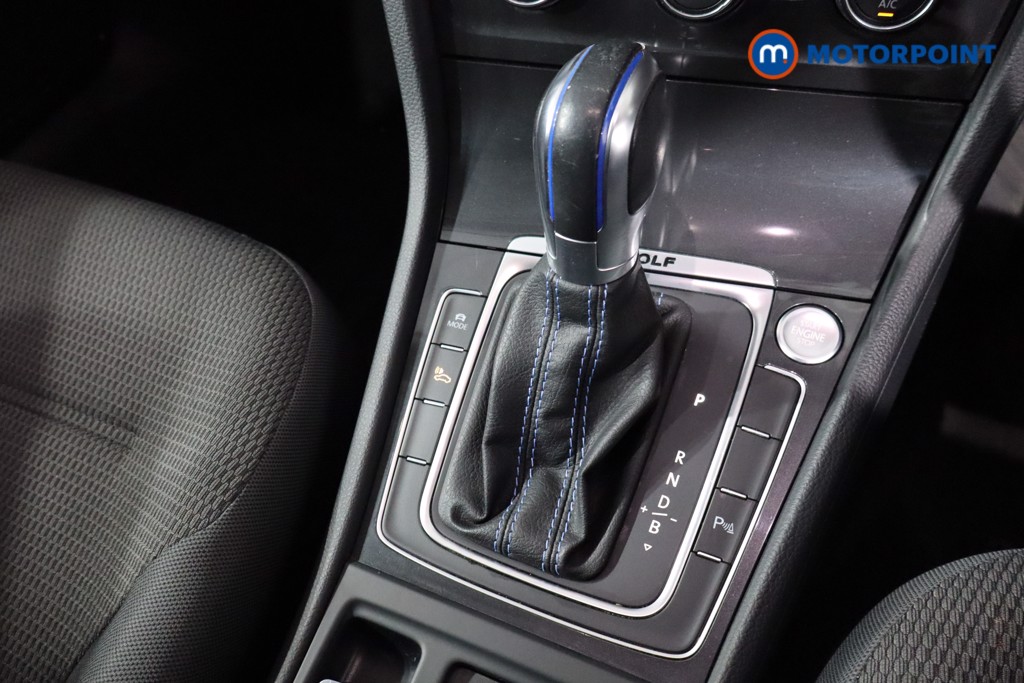 Used Volkswagen Golf 2019 for sale - 76494837: Photo 22