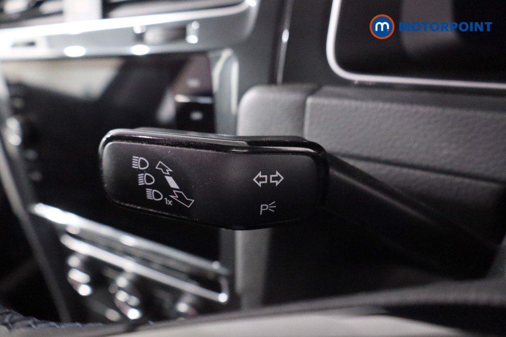 Used Volkswagen Golf 2019 for sale - 76494837: Photo 27