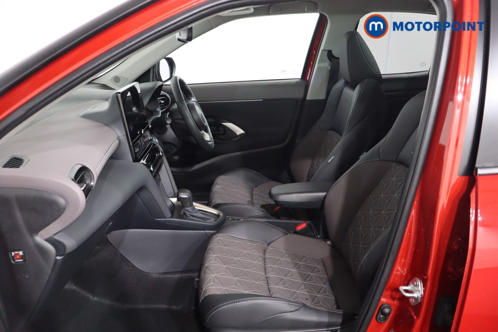 Used Toyota Yaris Cross 2024 for sale - 76958167: Photo 12