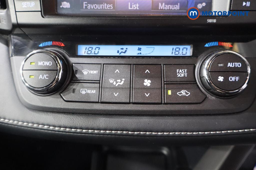 Used Toyota RAV4 2017 for sale - 76526739: Photo 13