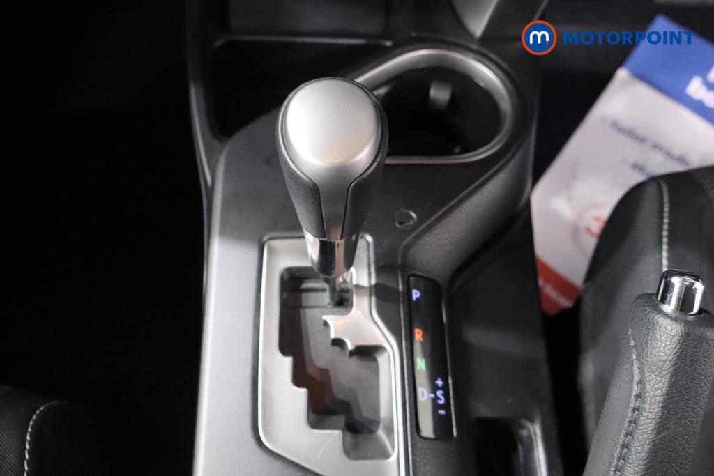 Used Toyota RAV4 2017 for sale - 76526739: Photo 15