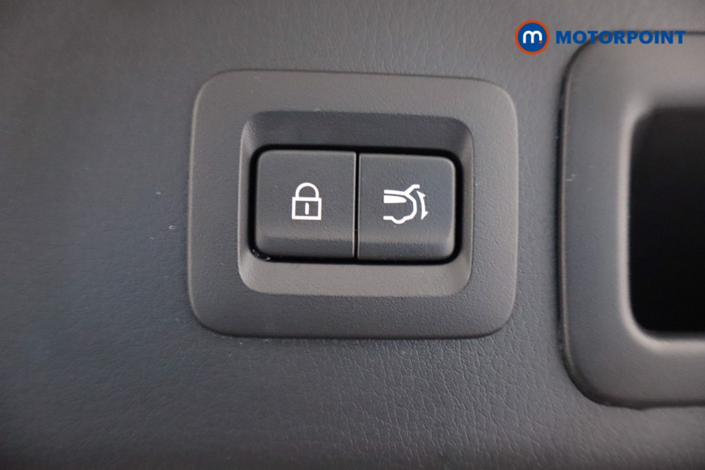 Used Mazda CX-30 2022 for sale - 76146900: Photo 47