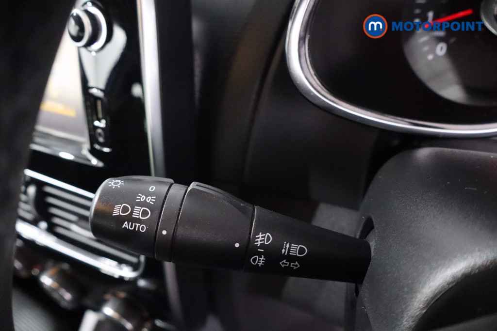 Used Renault Clio 2017 for sale - 78043136: Photo 22