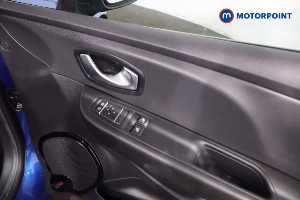 Used Renault Clio 2017 for sale - 78043136: Photo 34