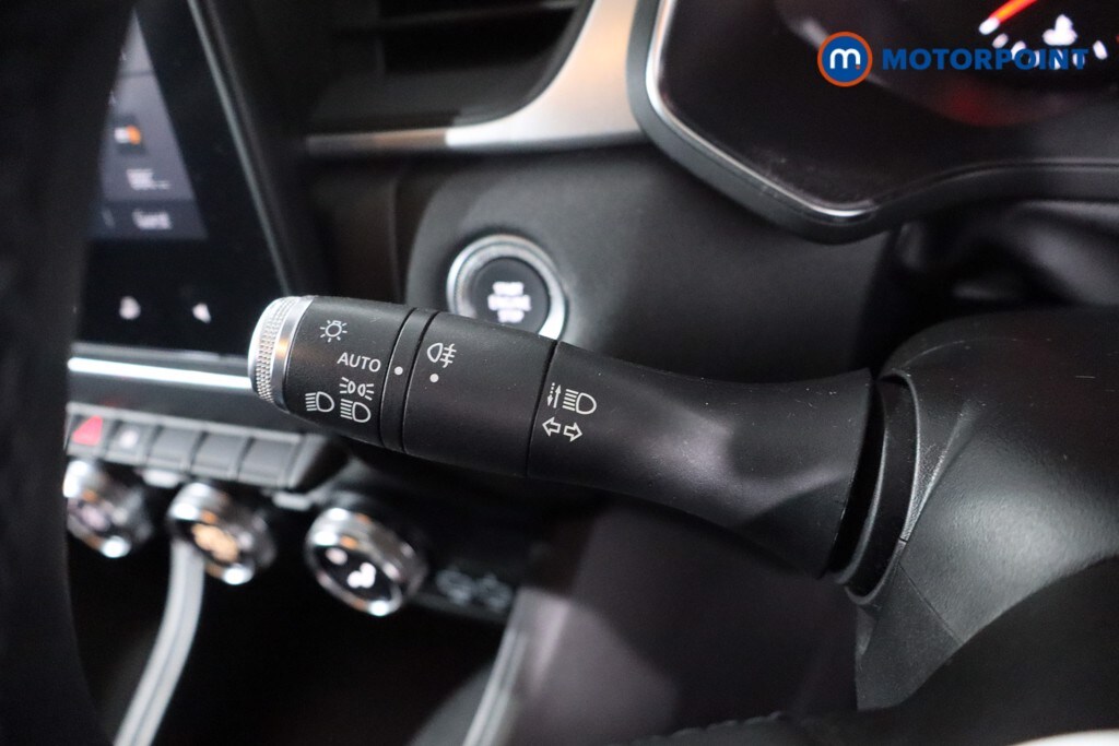 Used Renault Captur for sale - 77760188: Photo 22